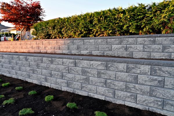 Concrete Retaining Wall Installation in Ankeny