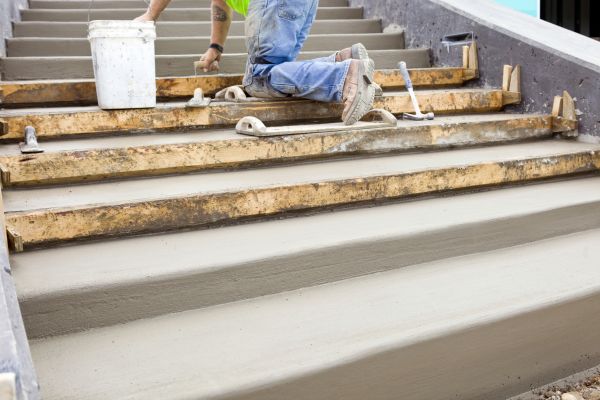 Concrete Steps Pouring in Ankeny